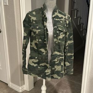 Women's Camo Jacket Drawstring Waist‎ 100% cotton Medium